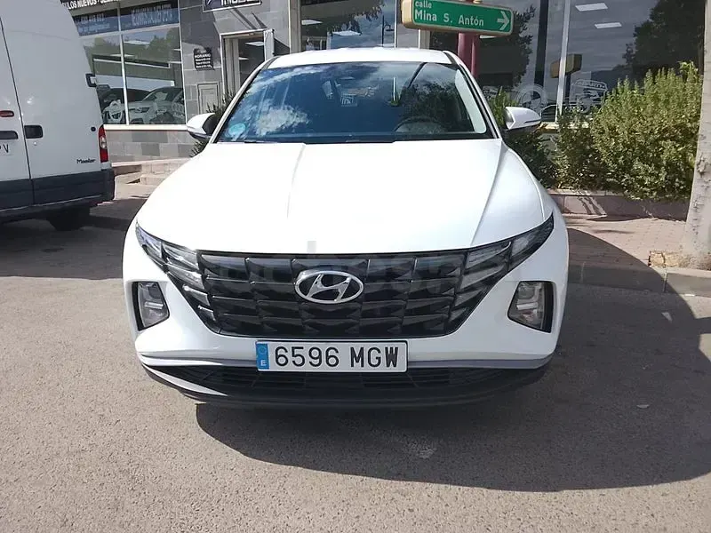 Usado Hyundai Tucson 115 CV (84 kW) 2023 Blanco SUV
