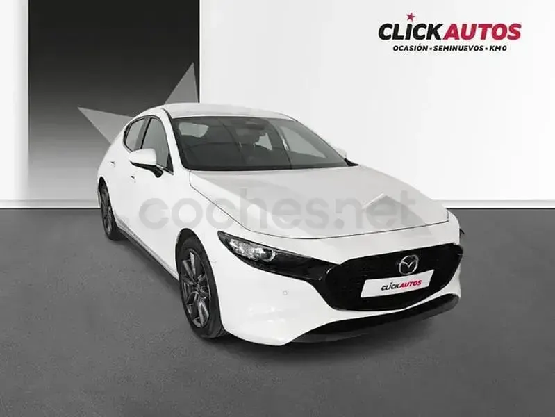 Usado Mazda 3 Center-Line 140 CV (102 kW) 2025 Blanco Berlina