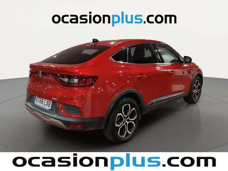 Usado Renault Arkana Zen 145 CV (106 kW) 2022 Rojo SUV