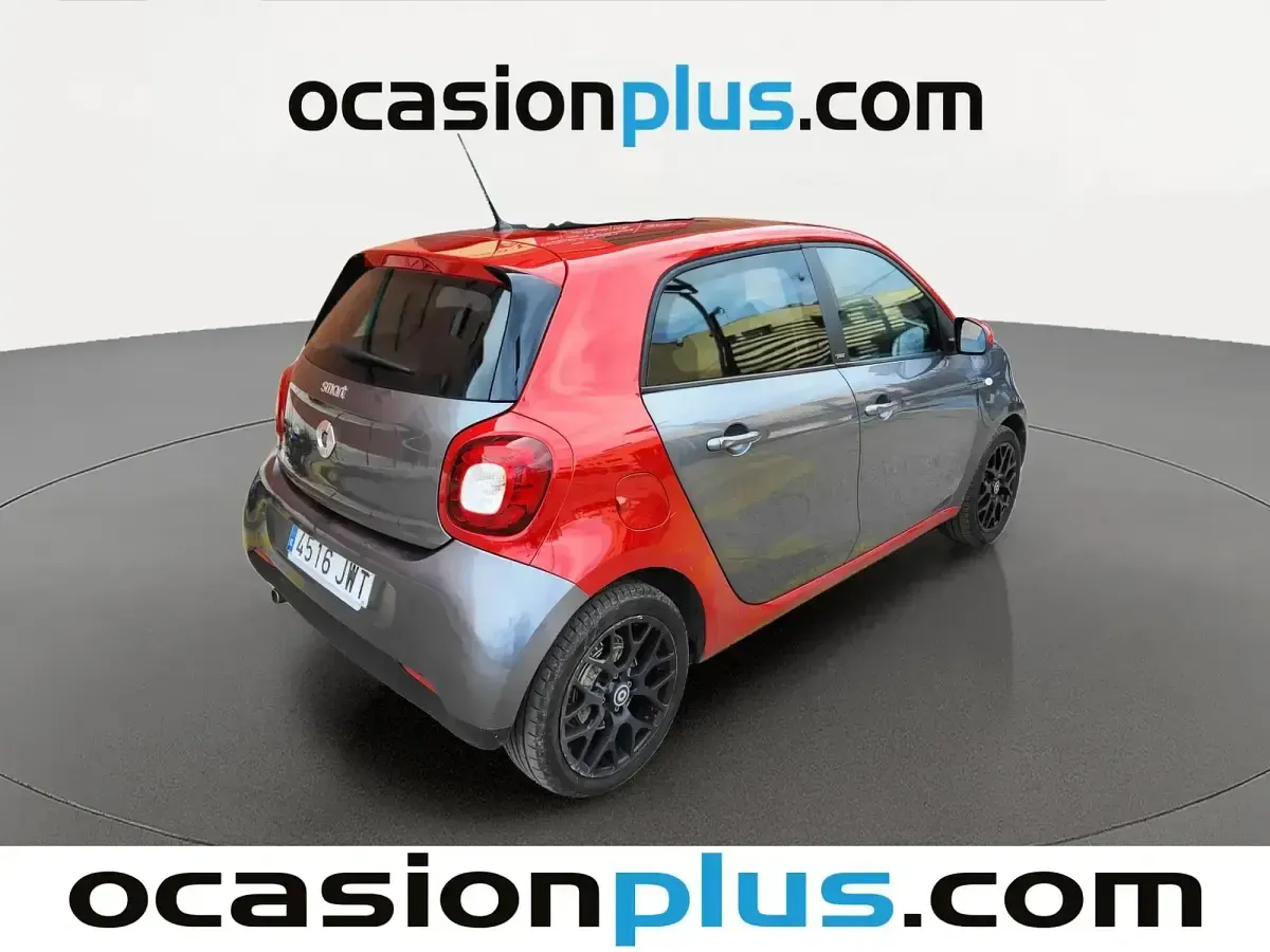 Usado Smart ForFour Passion 90 CV (66 kW) 2017 Gris Utilitario