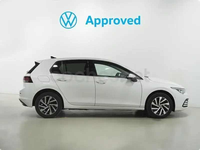 Usado VW Golf VIII 204 CV (150 kW) 2022 Blanco Berlina