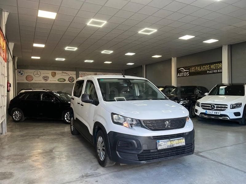 Usado Peugeot Rifter Style 130 CV (95 kW) 2020 Blanco Monovolumen