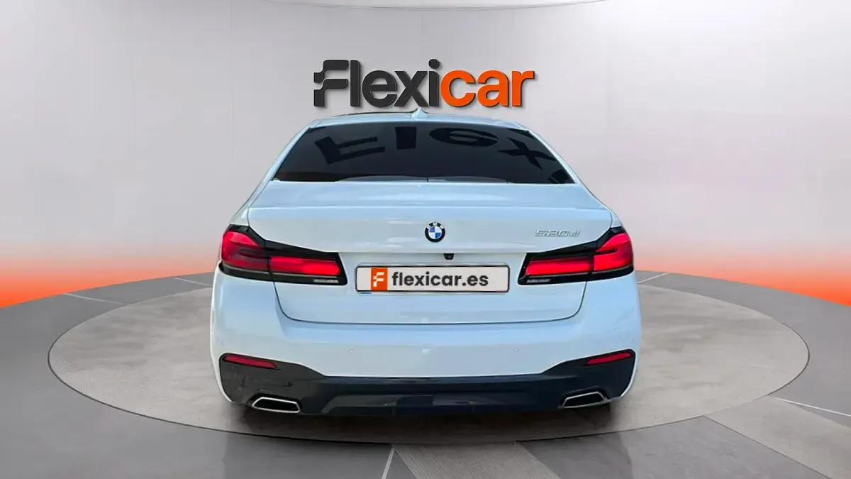 Usado BMW 520 190 CV (139 kW) 2022 Blanco Berlina