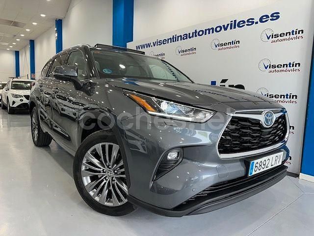 Gris / plata Usado 2021 Toyota Highlander Advance SUV | 47.495 € - Imagen 1/4