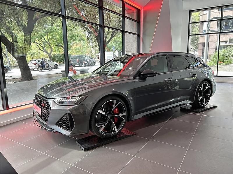 Nuevo Audi RS6 Performance 630 CV (463 kW) 2026 Gris Familiar