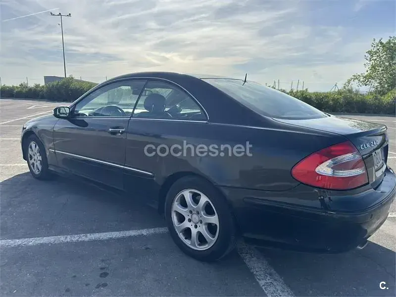 Usado Mercedes CLK240 Elegance 170 CV (125 kW) 2005 Negro Coupe