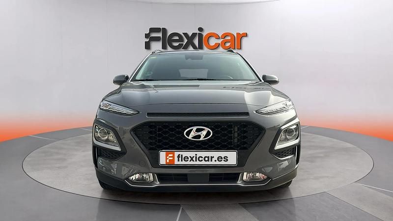 Usado Hyundai Kona 120 CV (88 kW) 2020 Gris SUV
