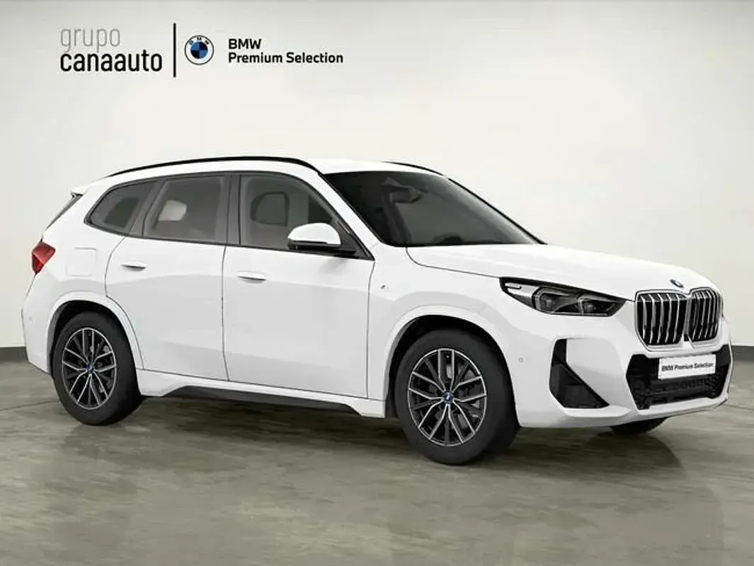 Usado BMW X1 Comfort Edition 245 CV (180 kW) 2025 Blanco SUV