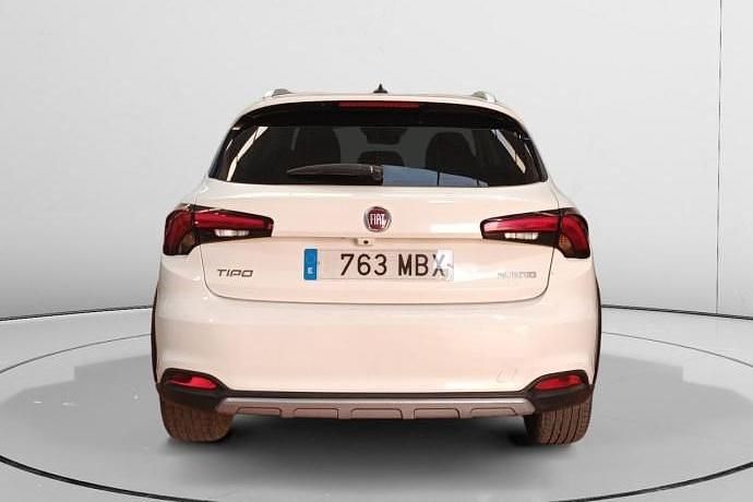 Usado Fiat Tipo Cross 131 CV (96 kW) 2022