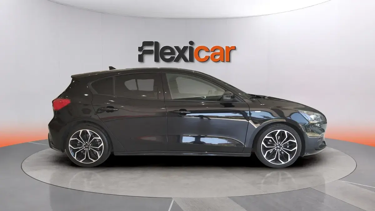 Usado Ford Focus ST-Line 150 CV (110 kW) 2019 Negro Berlina