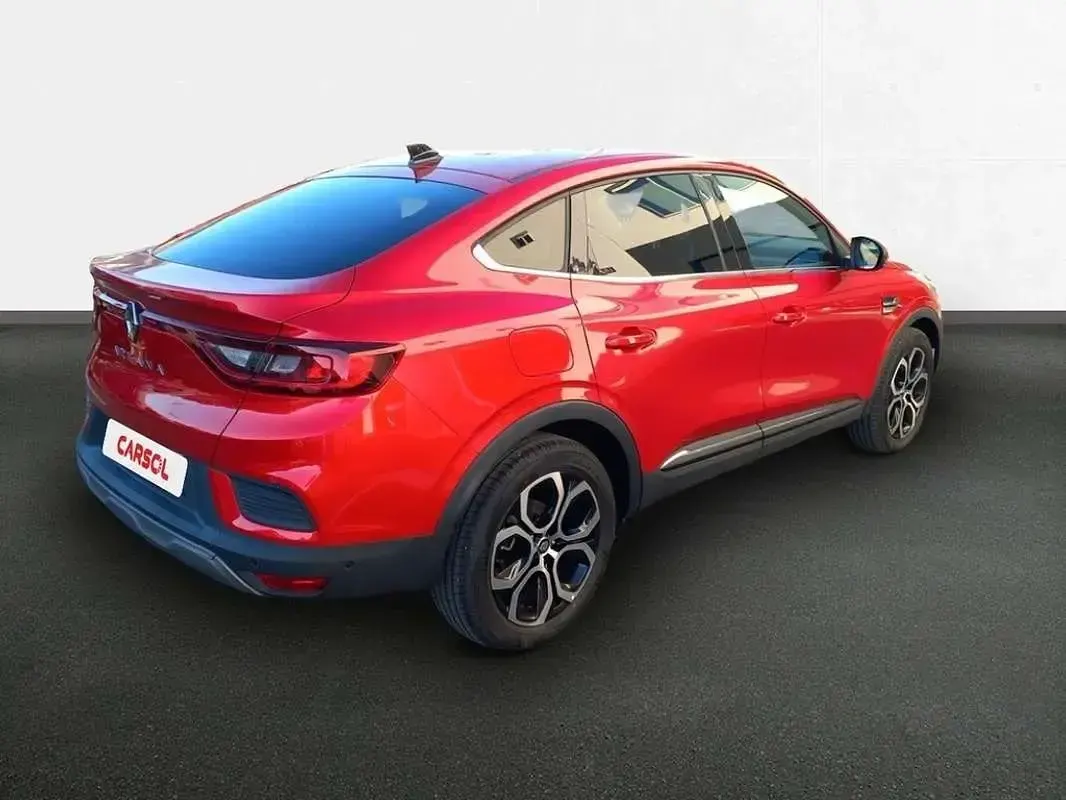 Usado Renault Arkana Techno 139 CV (102 kW) 2023 Rojo SUV