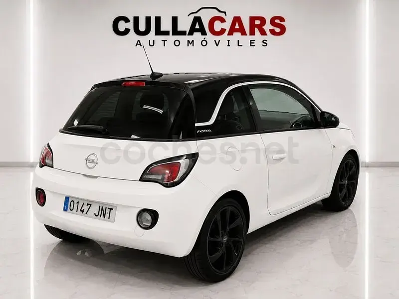 Usado Opel Adam Rocks 87 CV (63 kW) 2016 Blanco Utilitario