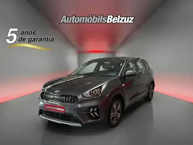 Usado Kia Niro 141 CV (103 kW) 2020 Gris SUV