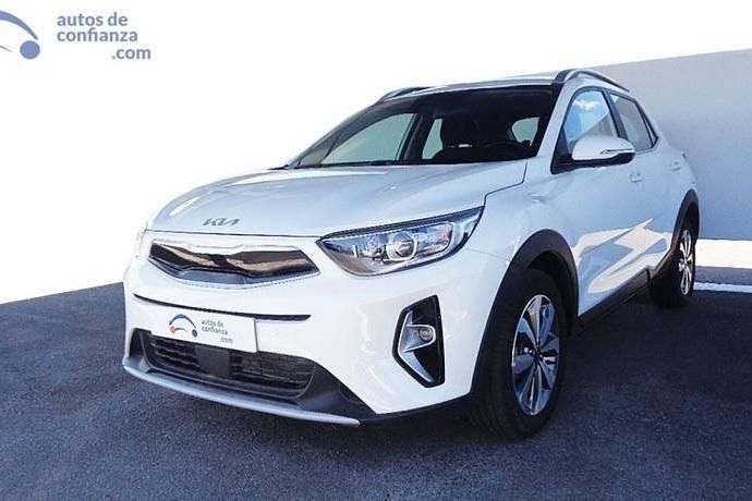 Usado Kia Stonic 100 CV (73 kW) 2024 SUV