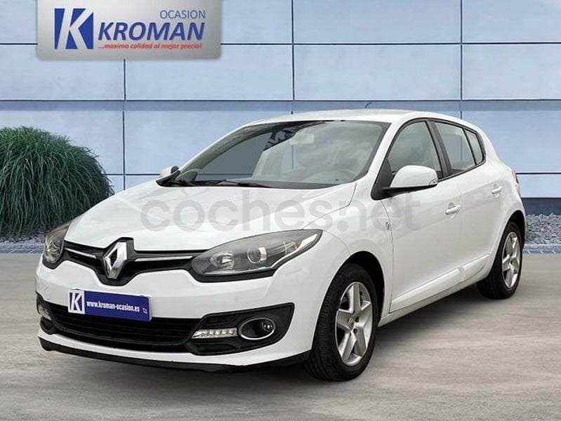 Begagnad Renault Mégane Business 95 HK (69 kW) 2015 Vit Sedan
