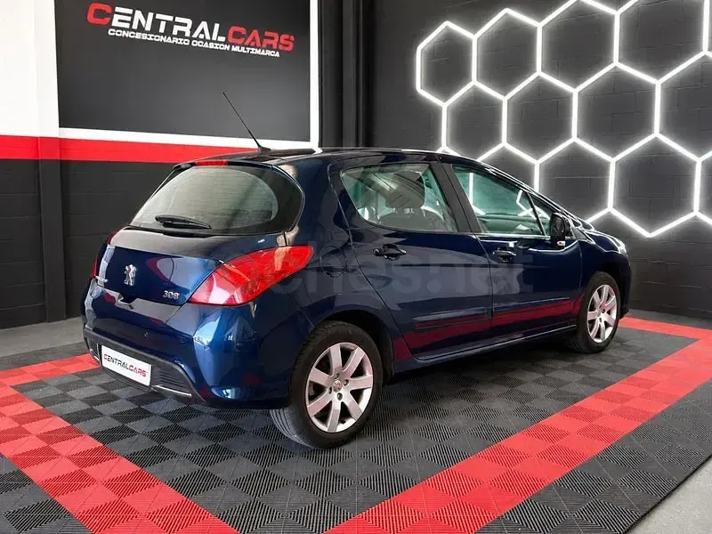 Usado Peugeot 308 120 CV (88 kW) 2009 Azul Berlina