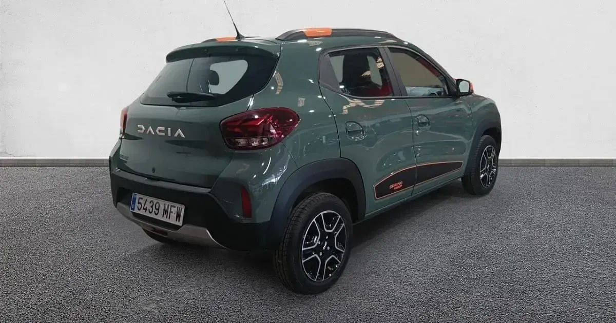 Usado Dacia Spring Expression 33 kW (45 CV) 2023 Utilitario