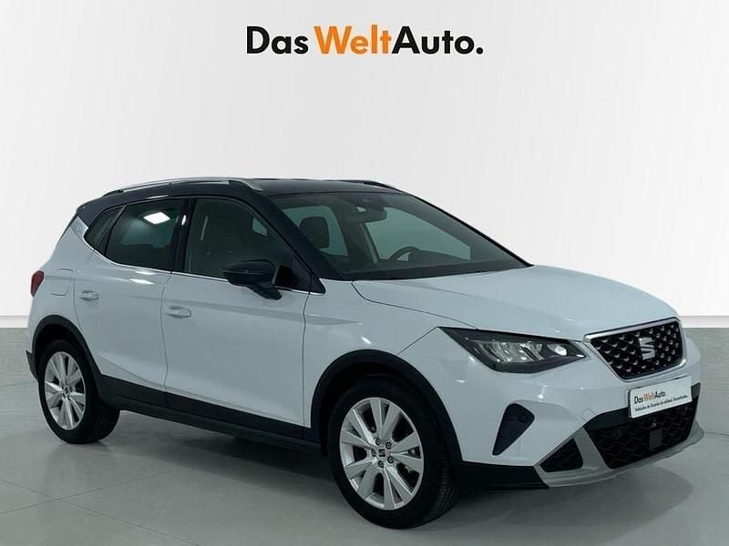 Usado Seat Arona Xperience 115 CV (84 kW) 2025 Blanco SUV