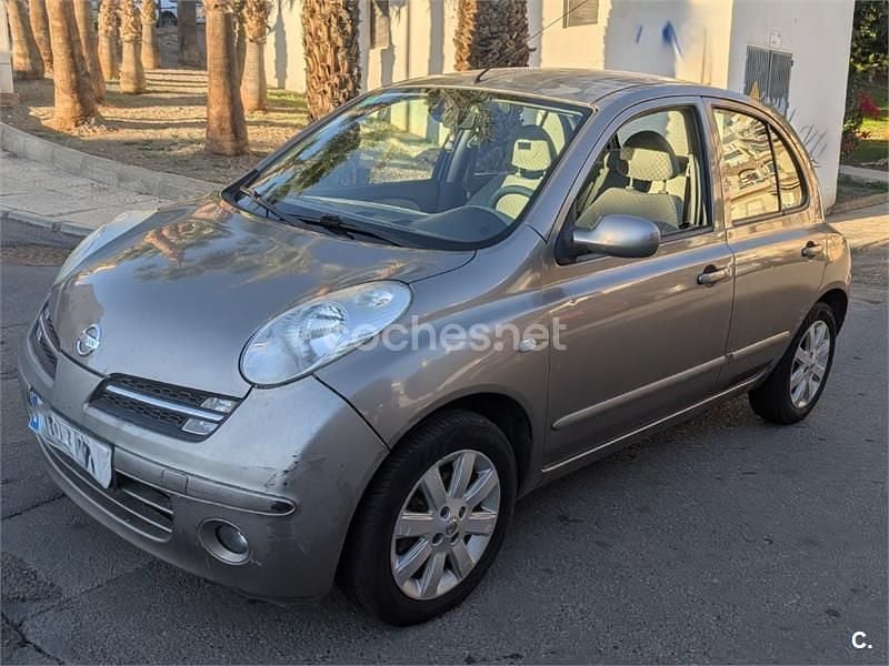 Gris / plata Usado 2005 Nissan Micra Acenta Berlina | 2600 € (Precio justo) - Imagen 1/4