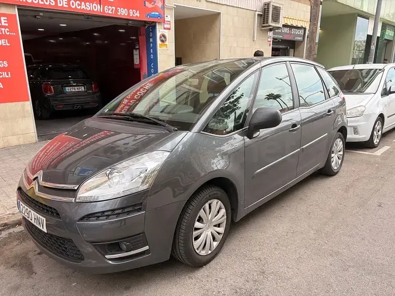 Usado Citroën C4 Picasso 120 CV (88 kW) 2013 Gris / plata Monovolumen