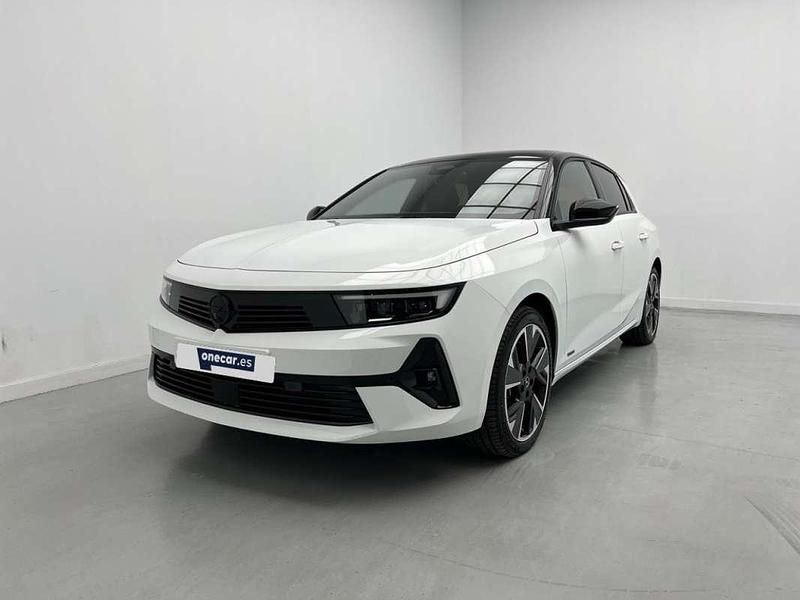 Blanco Nuevo 2025 Opel Astra Berlina | 26.890 € (Buen precio) - Imagen 1/4