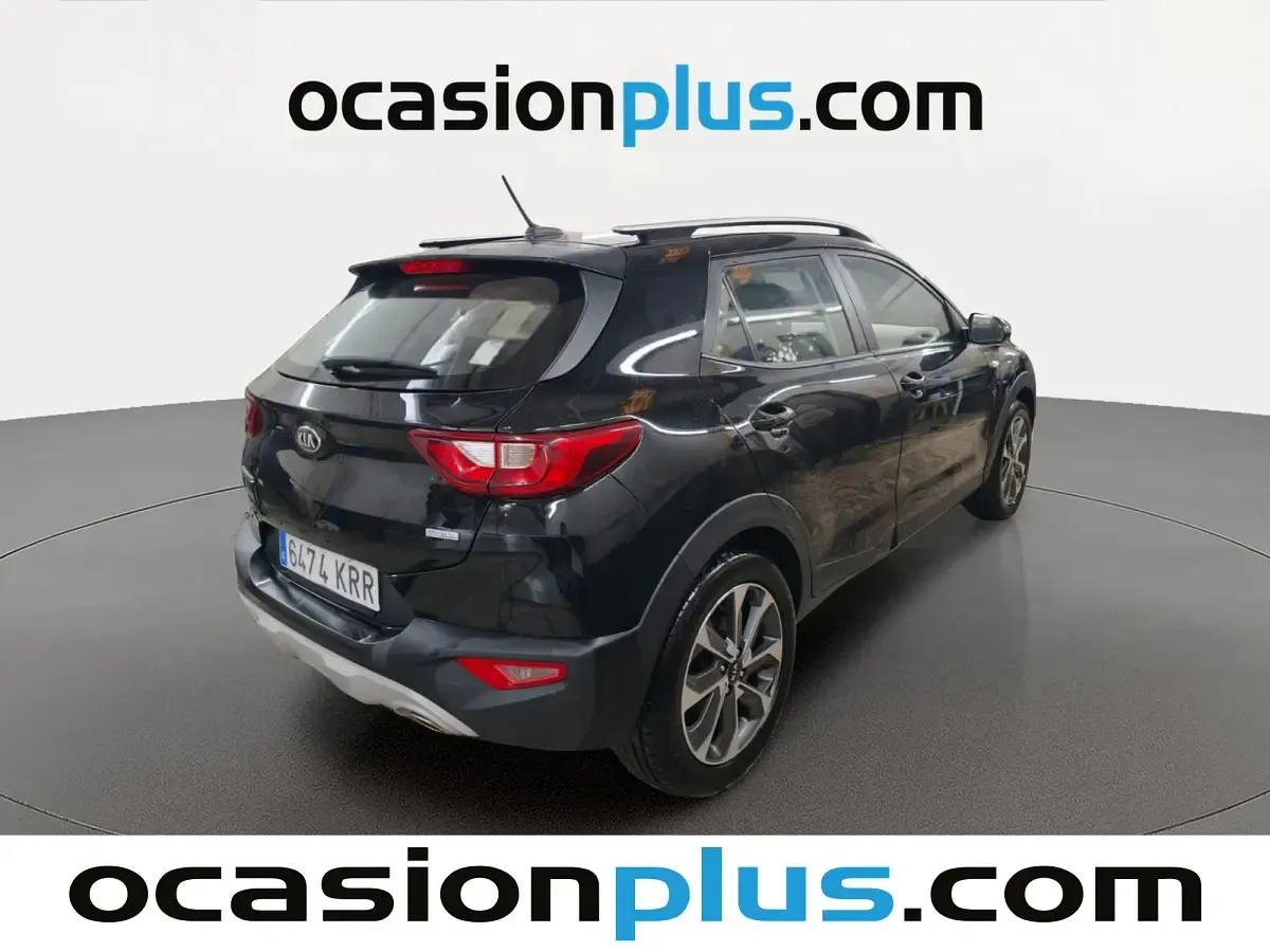 Usado Kia Stonic 101 CV (74 kW) 2018 Negro SUV