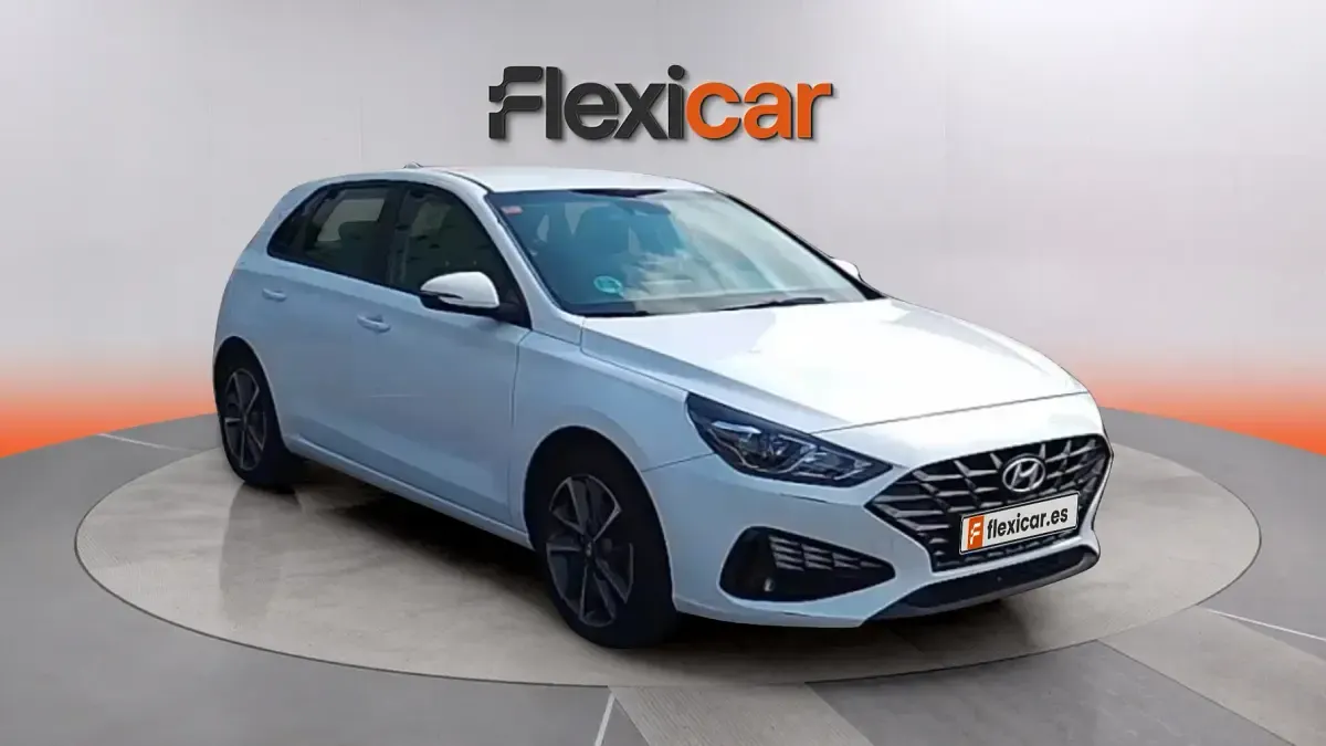Usado Hyundai i30 120 CV (88 kW) 2021 Berlina
