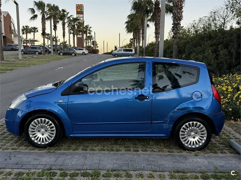 Usado Citroën C2 70 CV (51 kW) 2006 Azul Utilitario