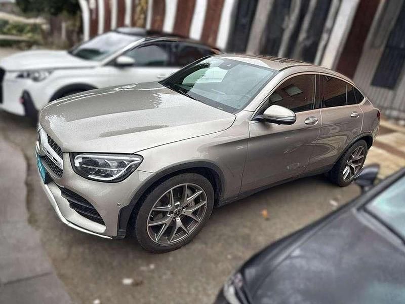 Usado Mercedes GLC200 197 CV (144 kW) 2022 Beige SUV