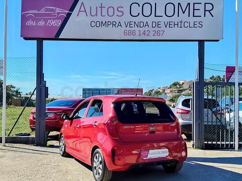 Usado Kia Picanto 66 CV (48 kW) 2017 Rojo Utilitario