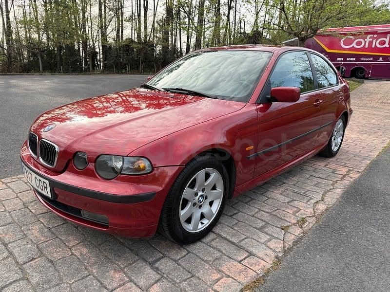 Usado BMW 320 150 CV (110 kW) 2003 Rojo Berlina