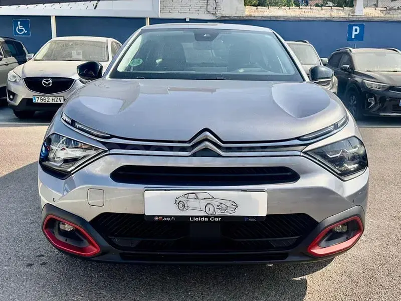 Usado Citroën C4 X Feel 131 CV (96 kW) 2023 Gris / plata SUV