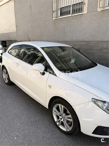 Usado Seat Ibiza SC Sport 105 CV (77 kW) 2009 Blanco Utilitario