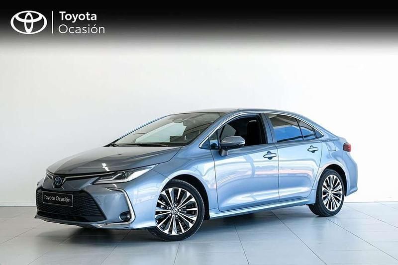 Gris Usado 2024 Toyota Corolla Style Berlina | 25.900 € (Un poco caro) - Imagen 1/4