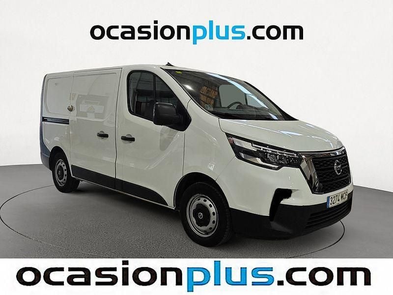 Usado Nissan Primastar Comfort 110 CV (80 kW) 2022 Blanco Monovolumen