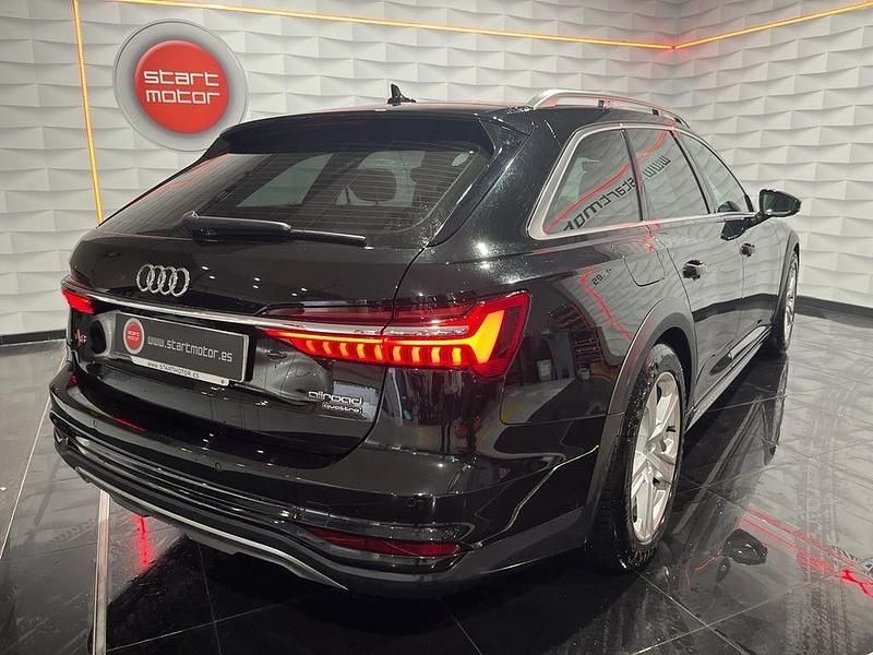 Usado Audi A6 Allroad 286 CV (210 kW) 2020 Negro Familiar