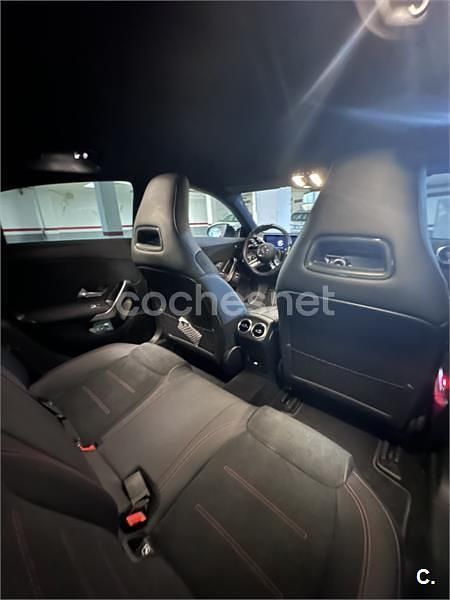 Usado Mercedes CLA250e 218 CV (160 kW) 2024 Negro Berlina