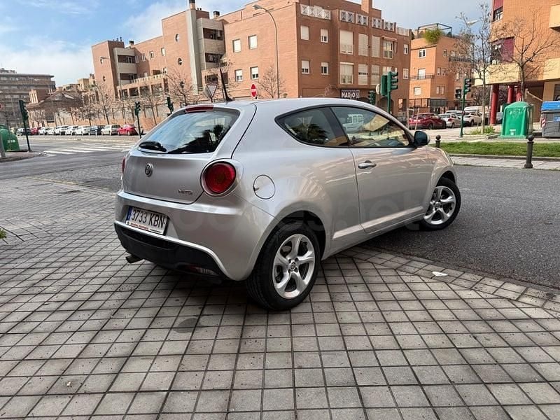 Usado Alfa Romeo MiTo 78 CV (57 kW) 2017 Gris / plata Utilitario