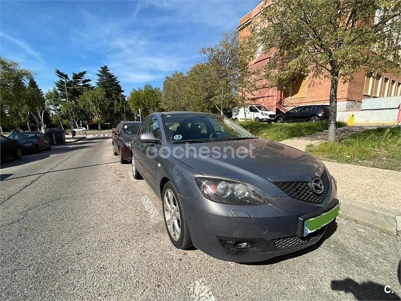 Gris / plata Usado 2007 Mazda 3 Active Berlina | 3400 € (Precio justo) - Imagen 1/4