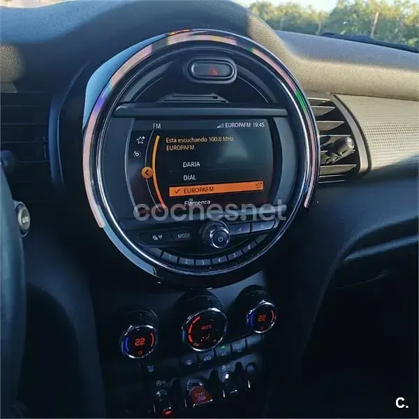 Usado Mini Cooper 156 CV (114 kW) 2024 Beige Utilitario