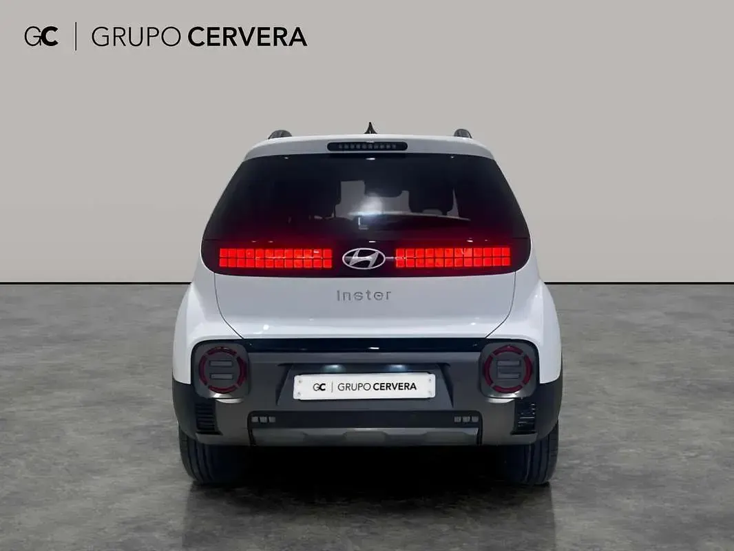 Nuevo Hyundai Inster 85 kW (116 CV) 2026 Blanco Utilitario