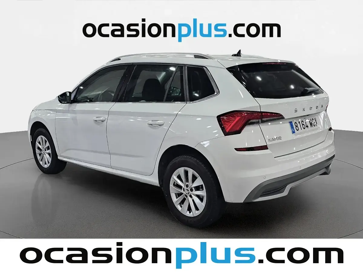 Usado Skoda Kamiq Ambition 95 CV (69 kW) 2023 Blanco SUV