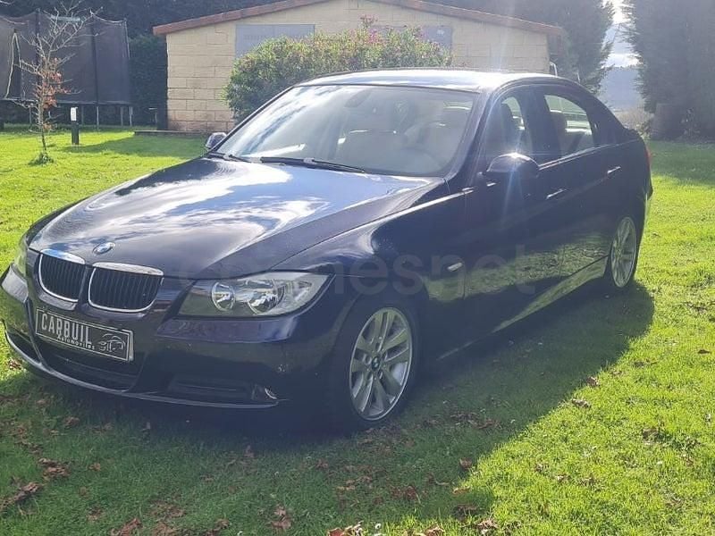 Usado BMW 318 129 CV (94 kW) 2006 Azul Berlina