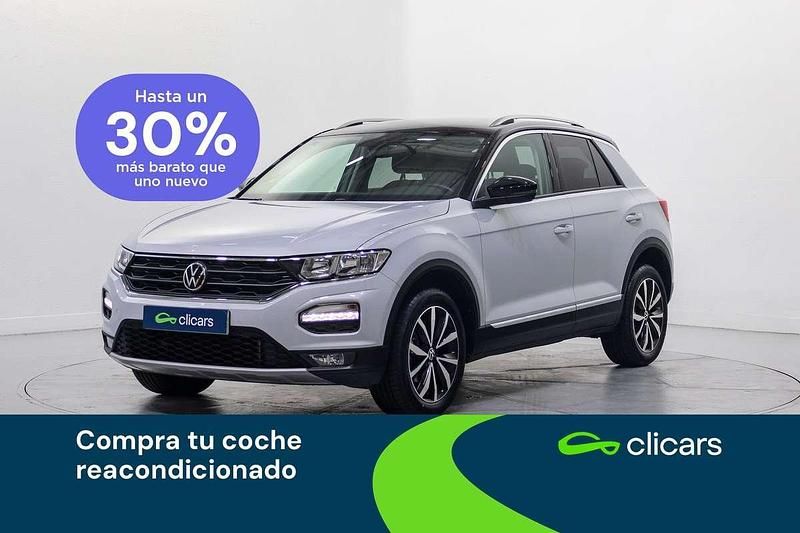 Usado VW T-Roc Advance 150 CV (110 kW) 2021 Plateado SUV