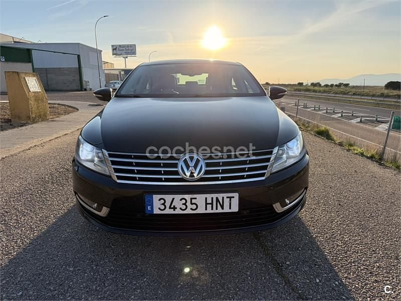 Usado VW CC Advance 140 CV (102 kW) 2013 Negro Berlina