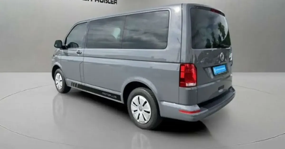 Usado VW Multivan 150 CV (110 kW) 2020 Gris Monovolumen