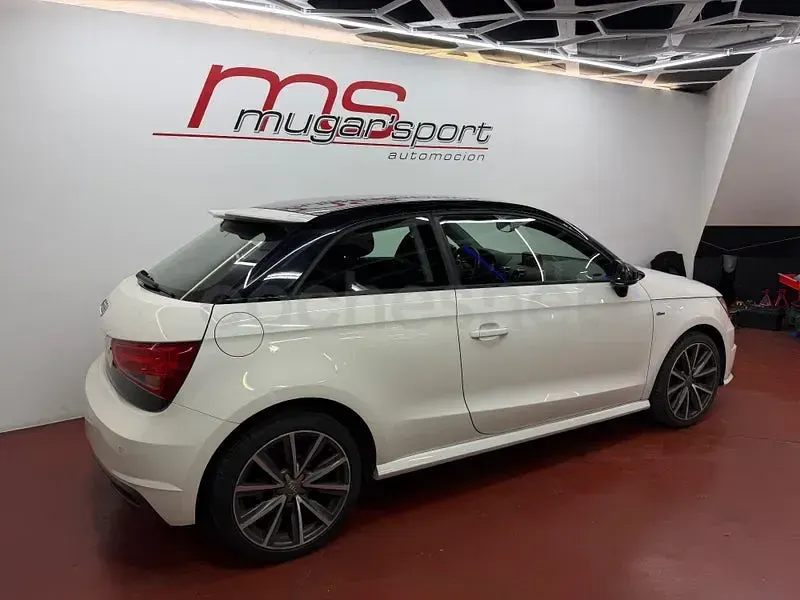 Usado Audi A1 90 CV (66 kW) 2016 Blanco Utilitario