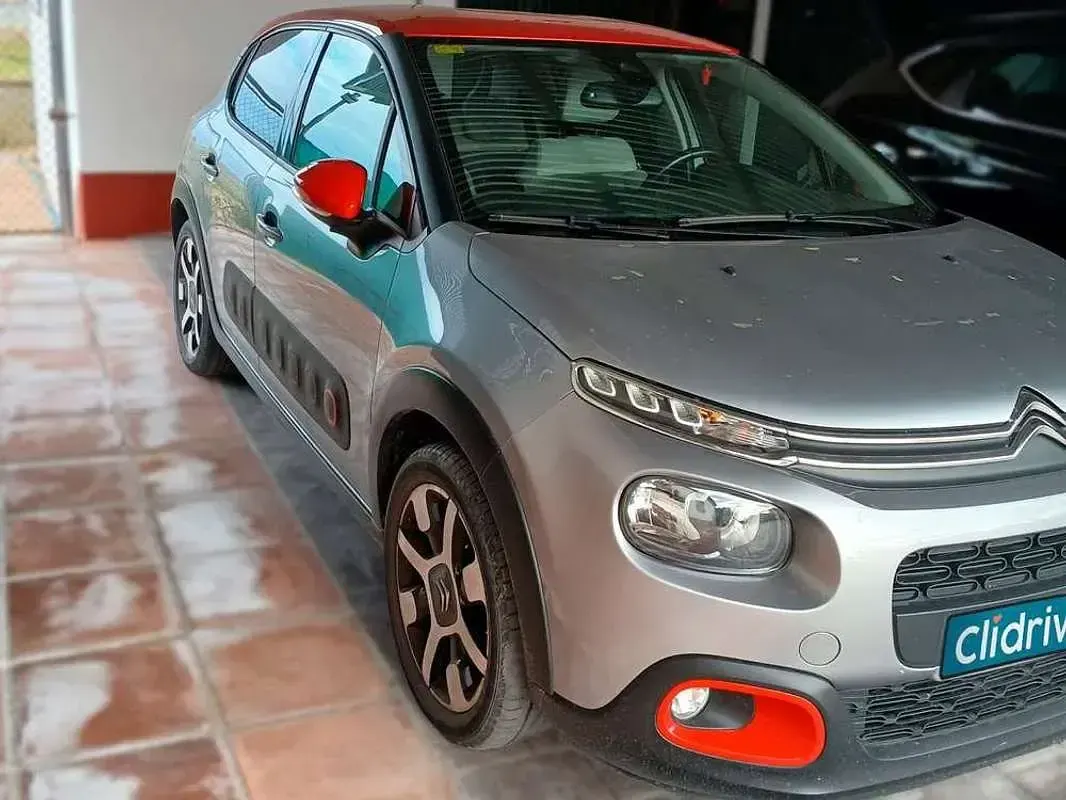 Usado Citroën C3 Shine 102 CV (75 kW) 2020 Gris Utilitario