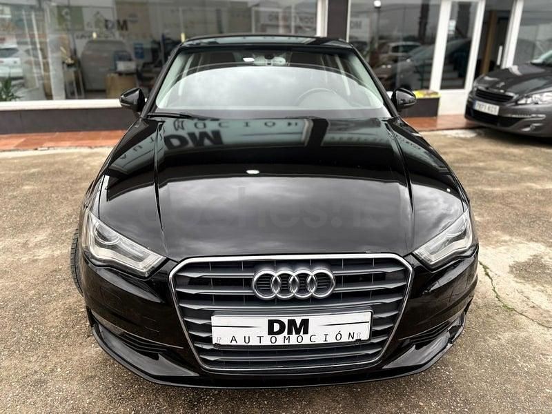 Usado Audi A3 Ambition 150 CV (110 kW) 2014 Negro Berlina