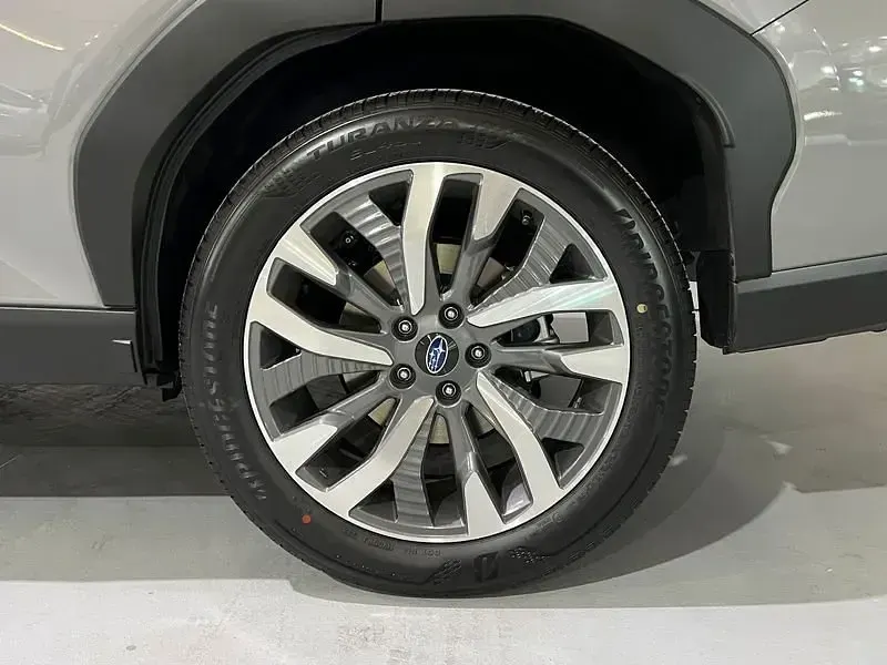 Usado Subaru Forester 153 CV (112 kW) 2026 Gris SUV